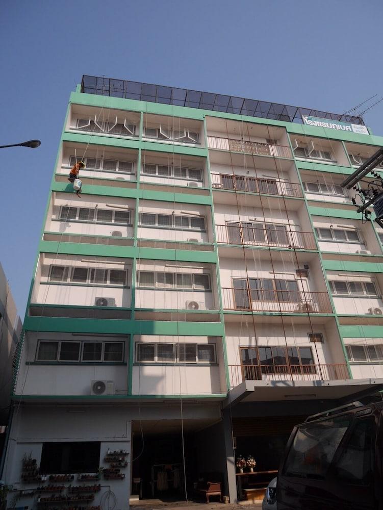 Pakchong Phubade Hotel Esterno foto